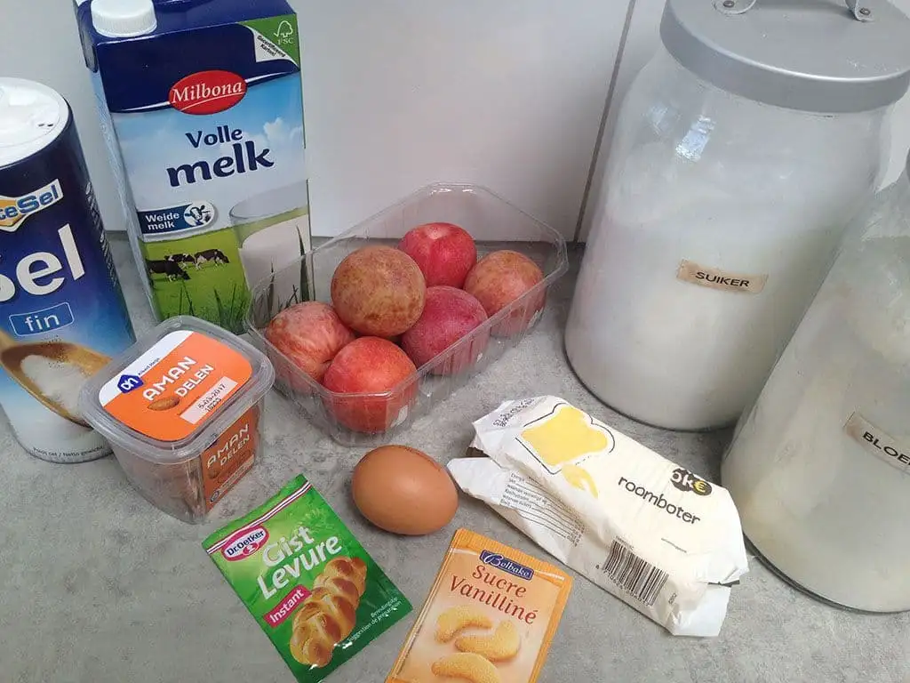 Mini pruimen kruimeltaartjes ingrediënten