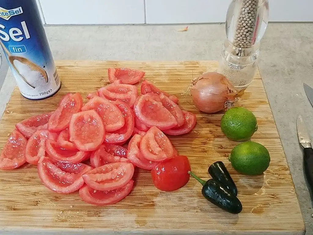Mexicaanse pico de gallo ingrediënten