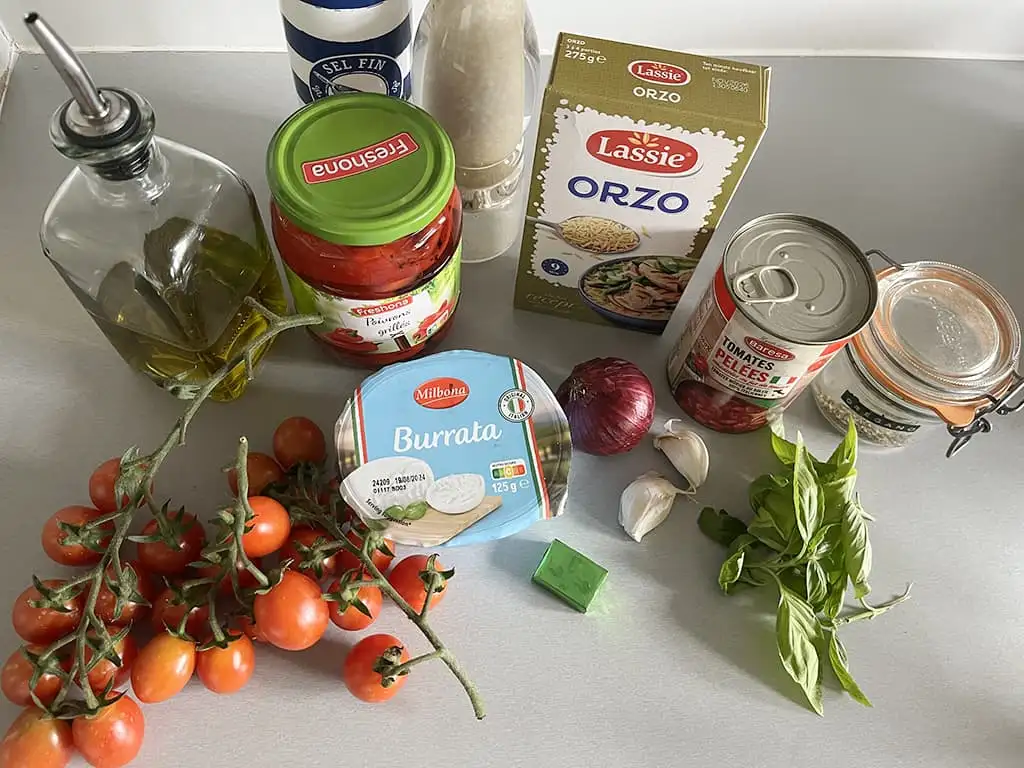 Paprika orzo met burrata ingrediënten