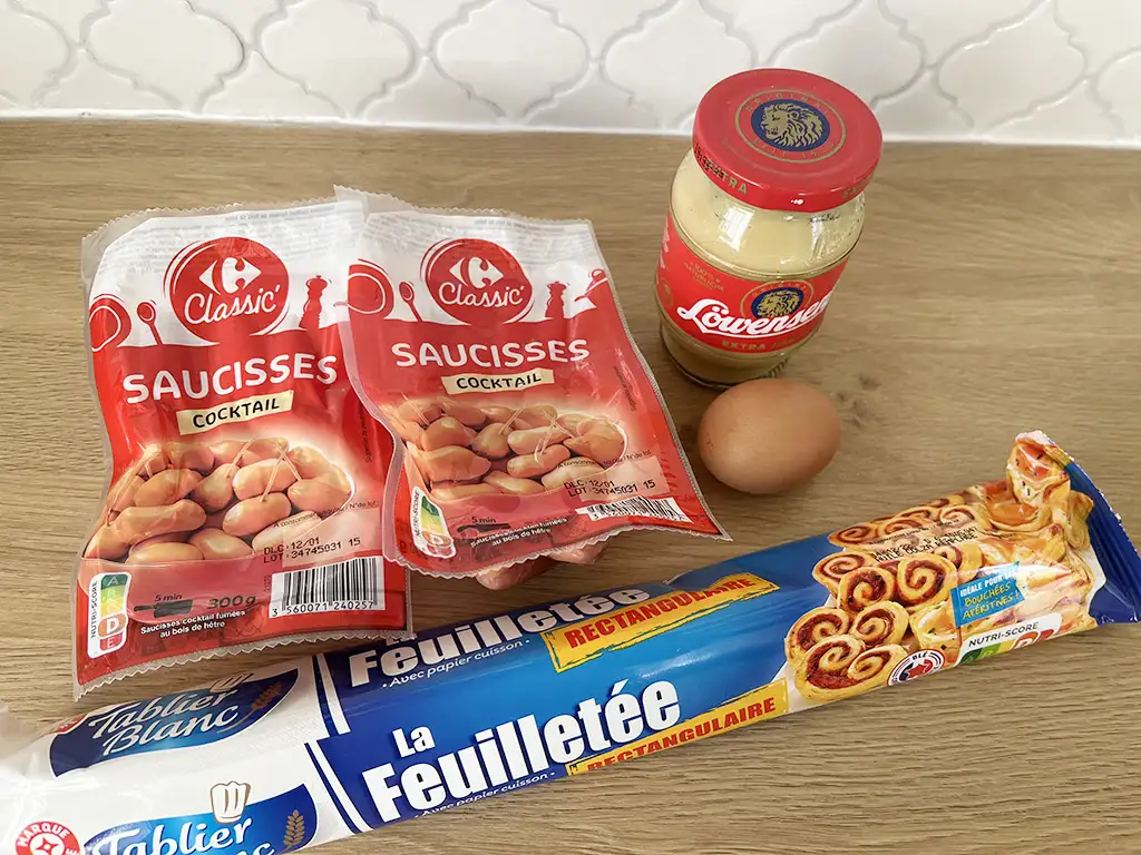 Pigs in a blanket - knakworstjes in bladerdeeg ingrediënten