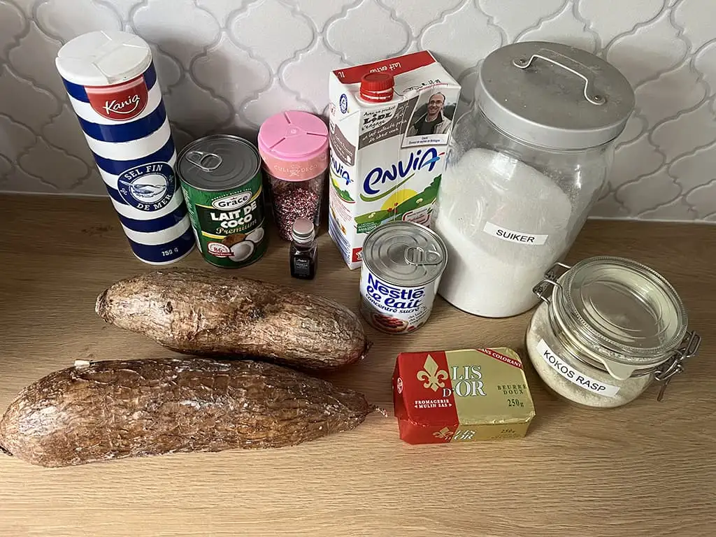 Surinaamse bojo - Cassave cake ingrediënten