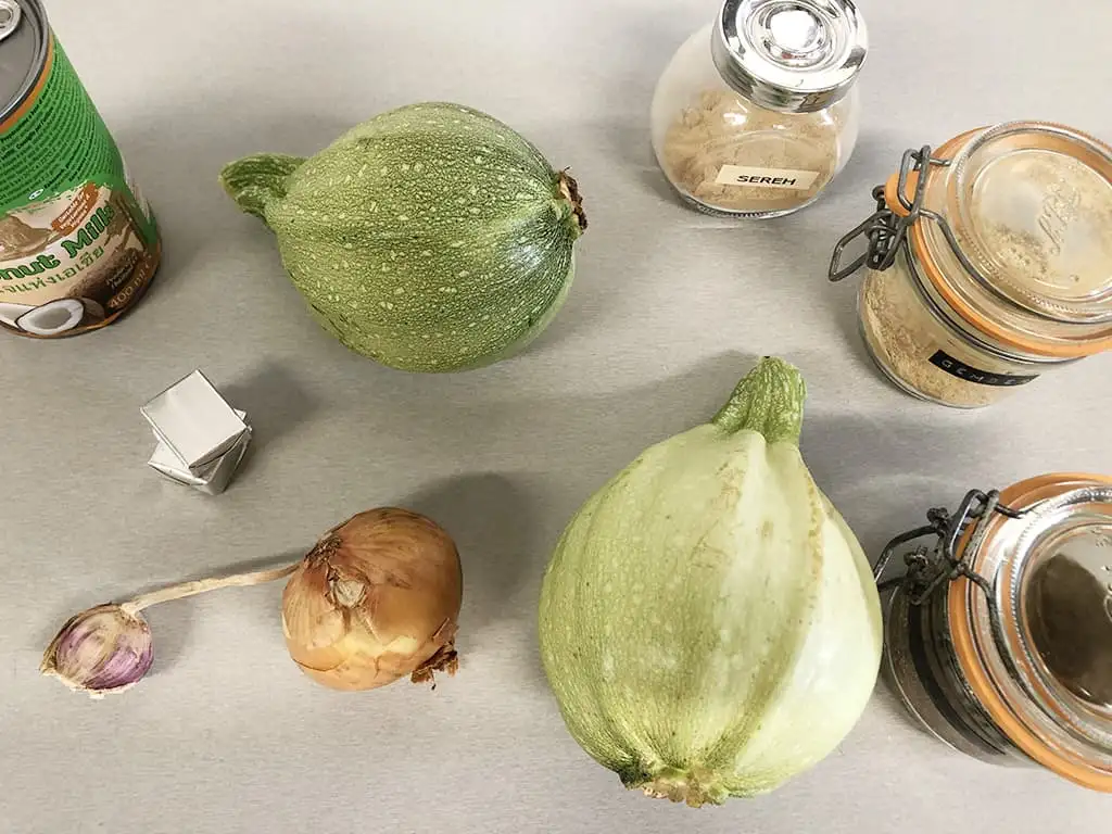 Courgette-kokossoep ingrediënten