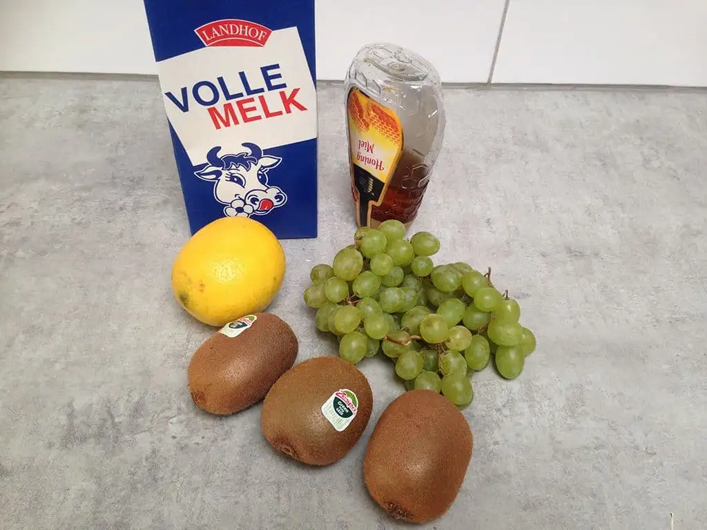 Kiwi-druiven smoothie ingrediënten