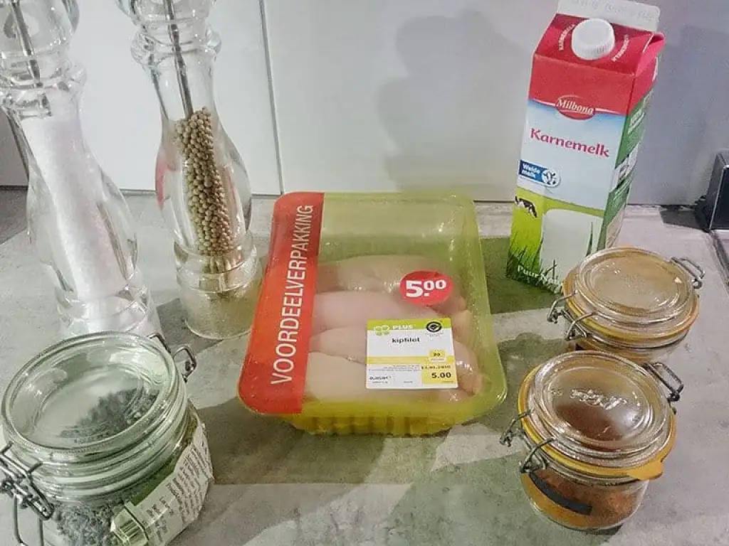 Gefrituurde kip met karnemelk ingrediënten
