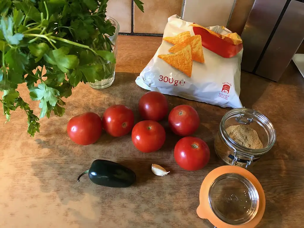Snelle tomatensalsa ingrediënten