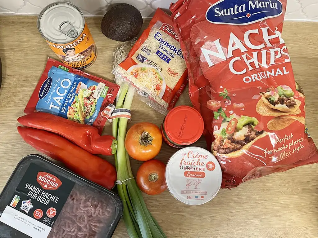 Nacho ovenschotel met gehakt ingrediënten