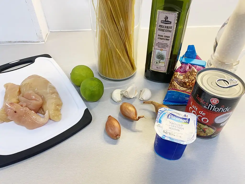 Spaghetti met kokos en limoen ingrediënten