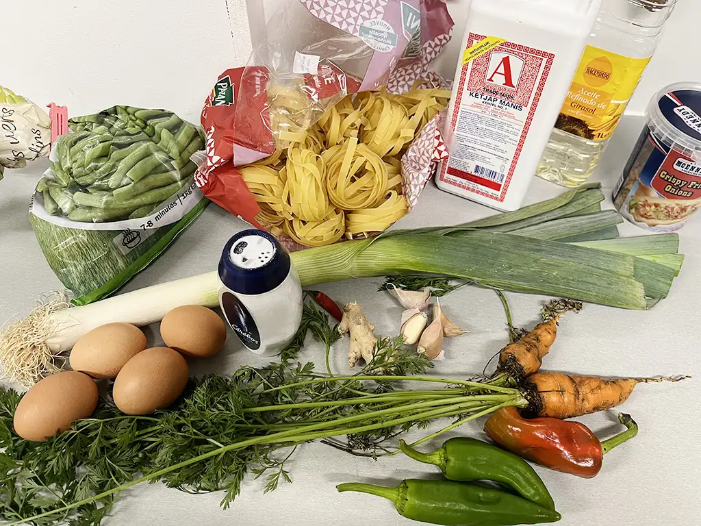 Vegetarische bami ingrediënten