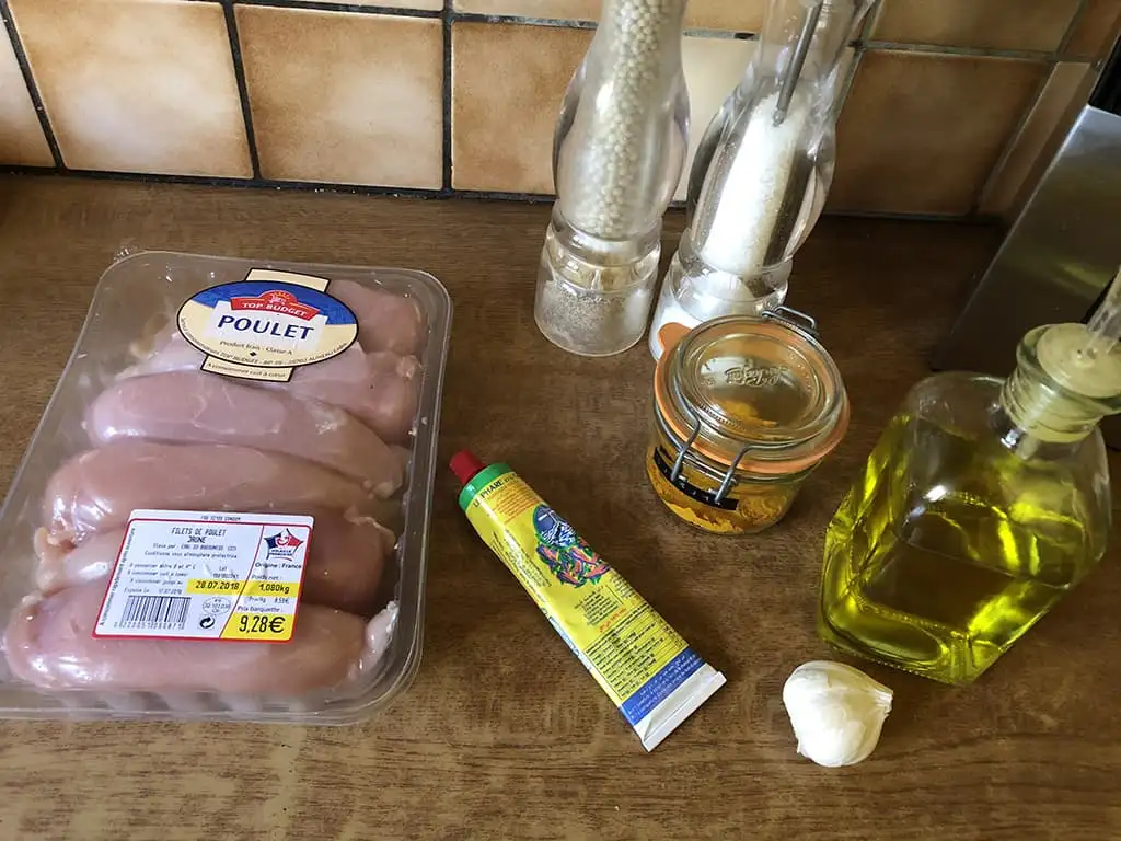 Kipspiesjes met kurkuma ingrediënten