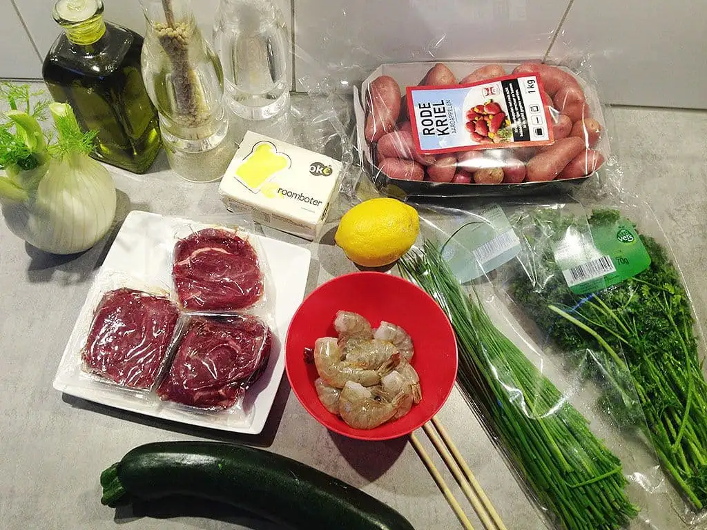 Surf en turf met kruidenboter ingrediënten