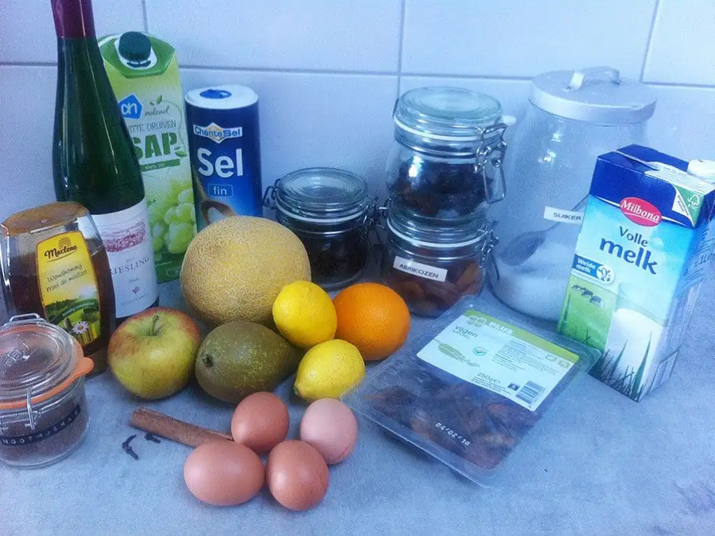 Citroen flan met tutti frutti ingrediënten