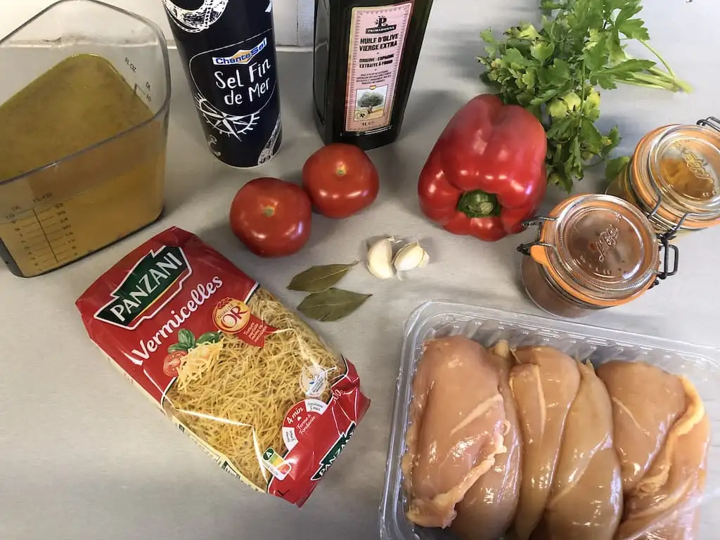 Catalaanse Fideuá de pollo ingrediënten