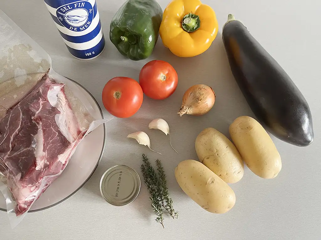 Güveç - Turkse stoofpot ingrediënten