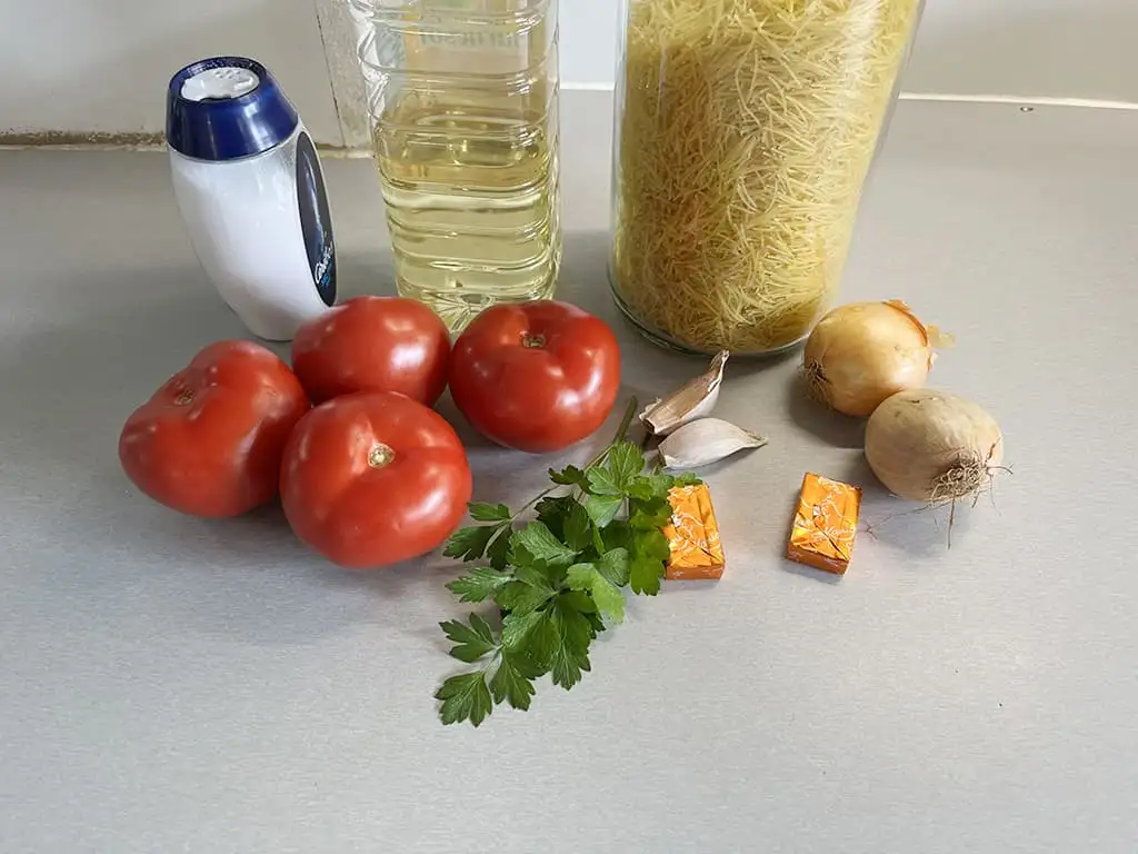 Sopa de Fideo (Mexicaanse vermicellisoep) ingrediënten