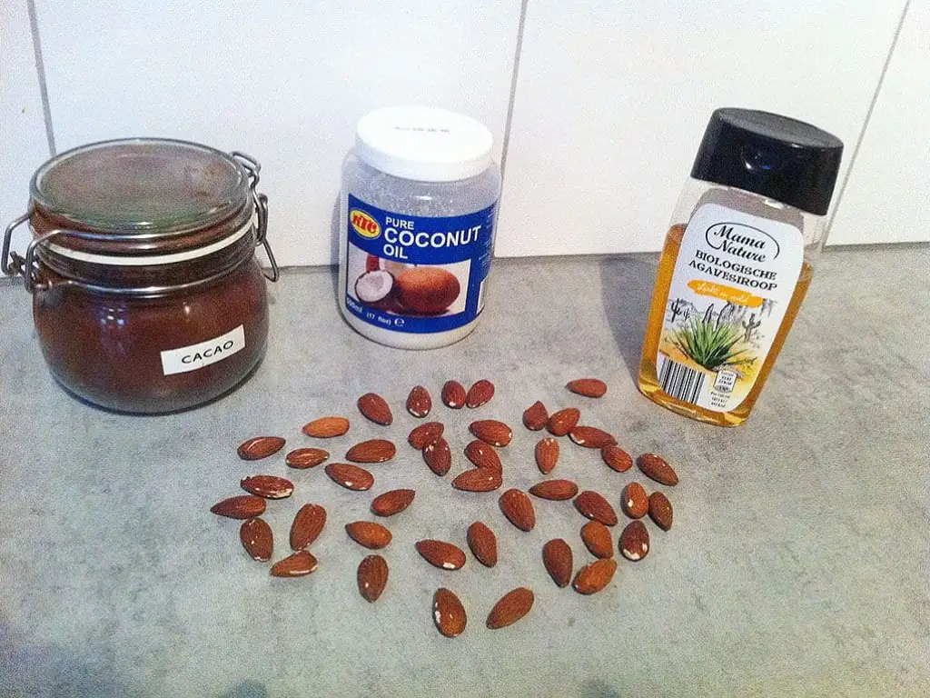 Suikervrije donkere chocolade brokjes ingrediënten