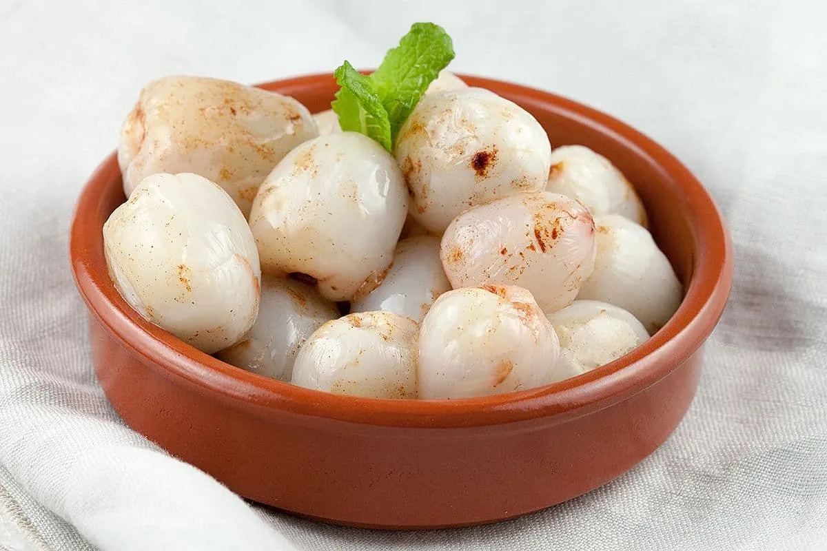 Gekarameliseerde lychees