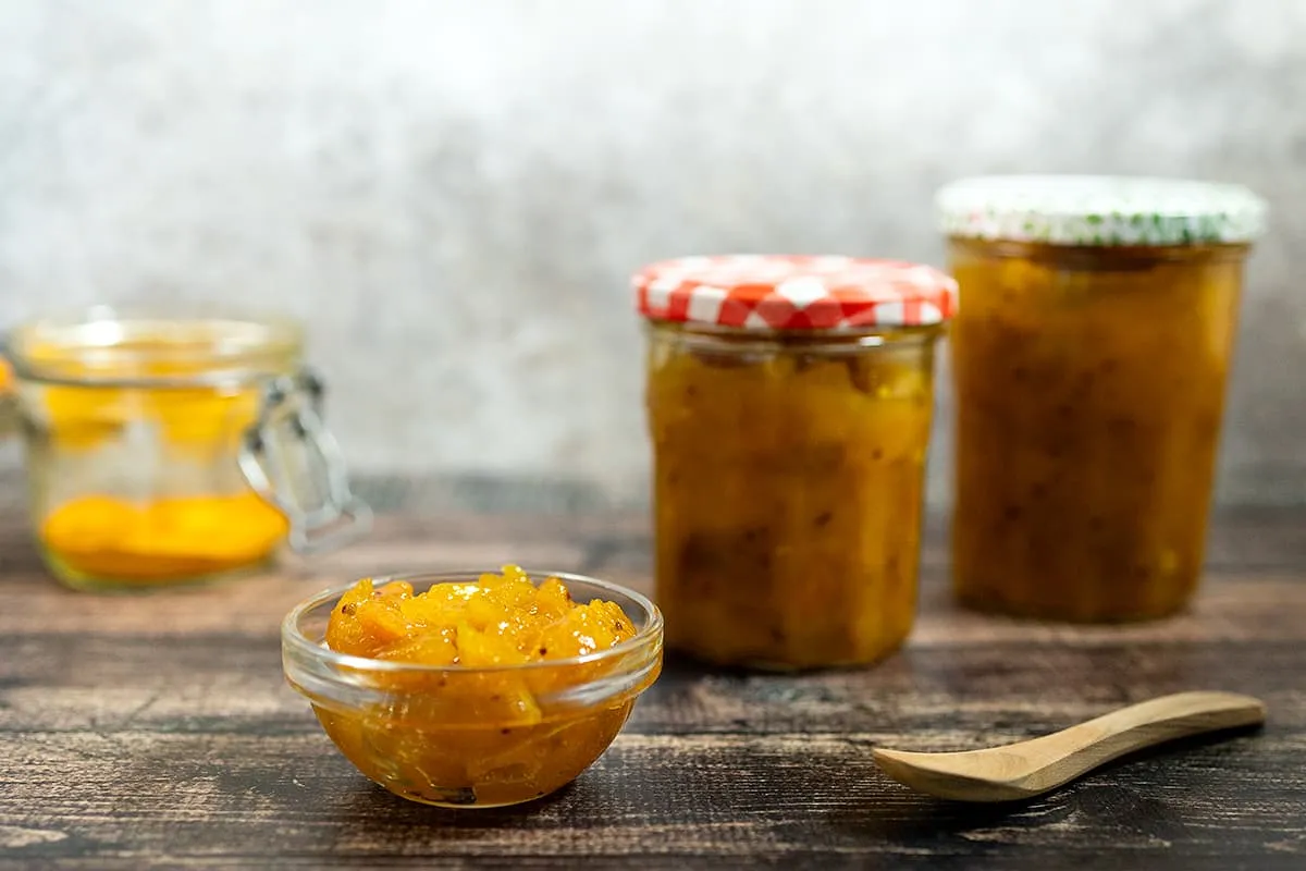 Indiase mango chutney - zoetzure chutney met kruiden