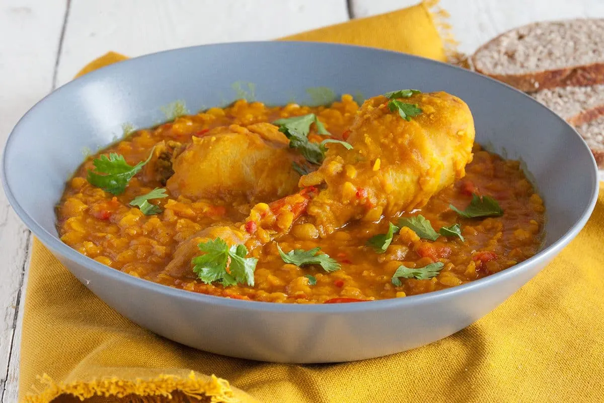 Gele spliterwten curry met kip