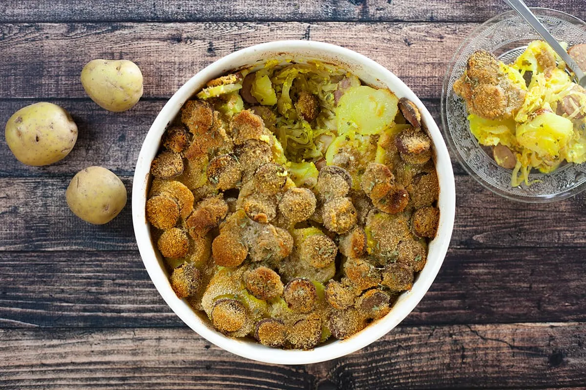 Zuurkoolschotel met rookworst