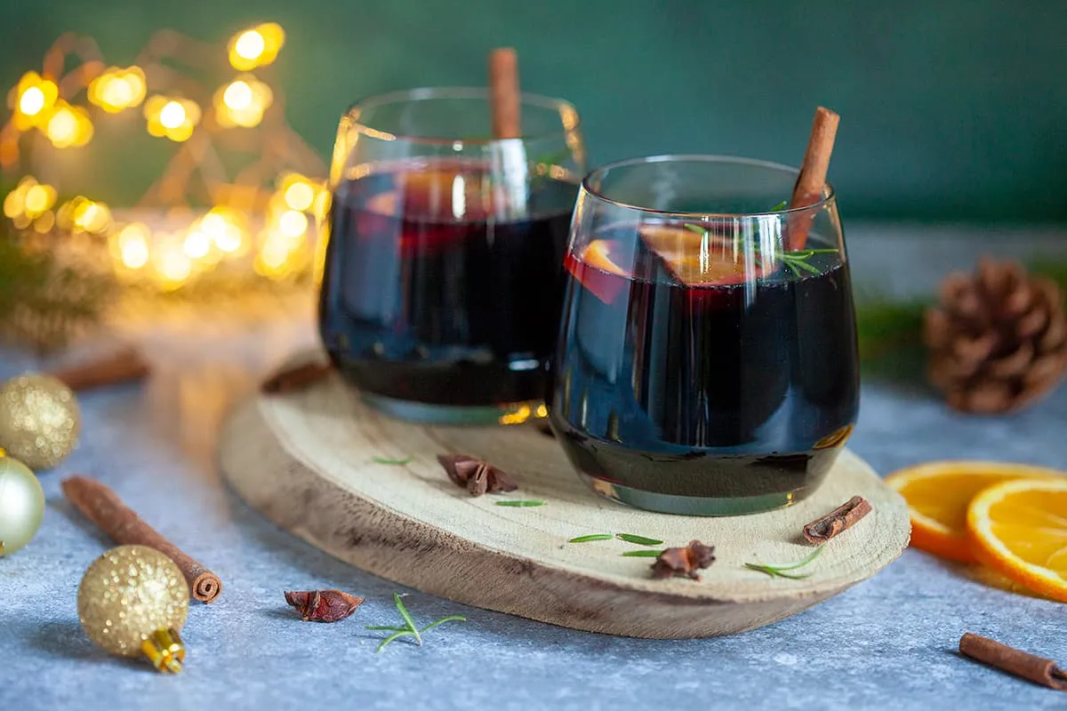 Glühwein met kaneel zelf maken (basisrecept)