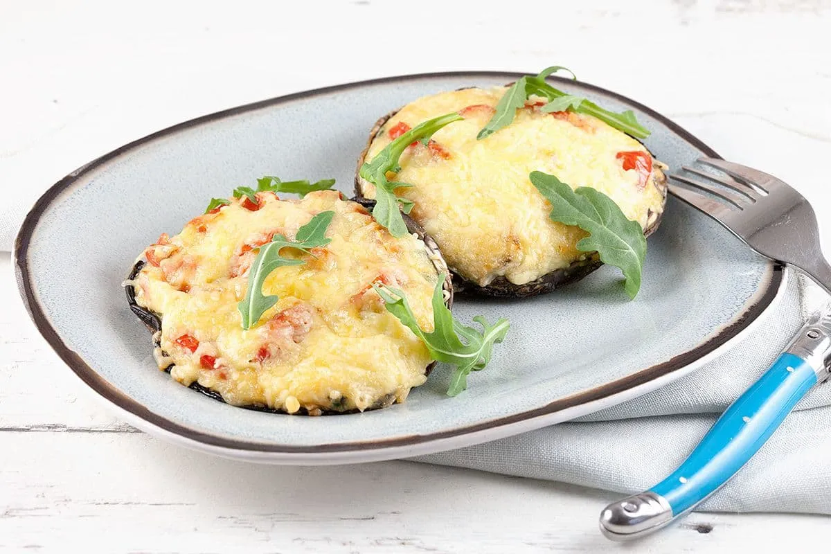 Portobello gevuld met jalapeño en ei