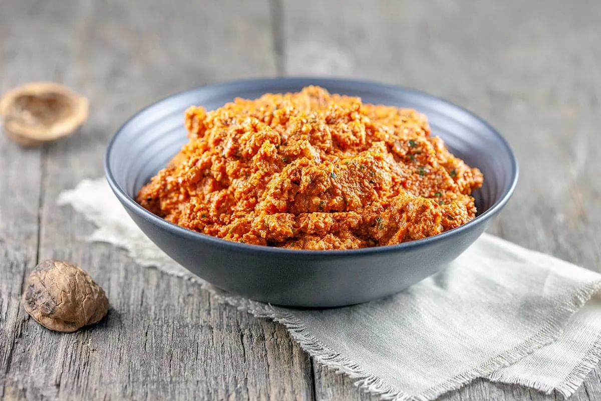 Muhammara - walnoot-paprika dip