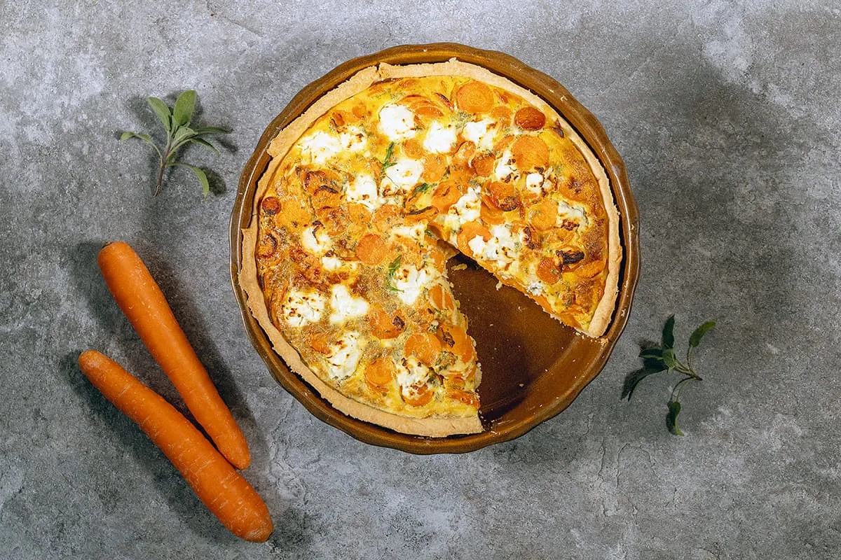 Wortel en geitenkaas quiche - een smaakvolle hartige taart