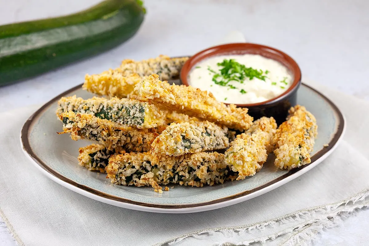 Courgette frietjes (uit de oven)