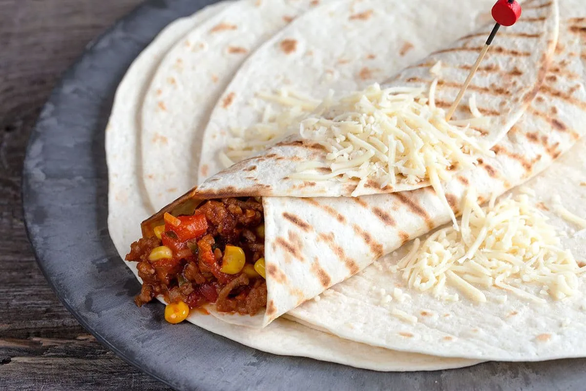 Wraps met gehakt uit de oven