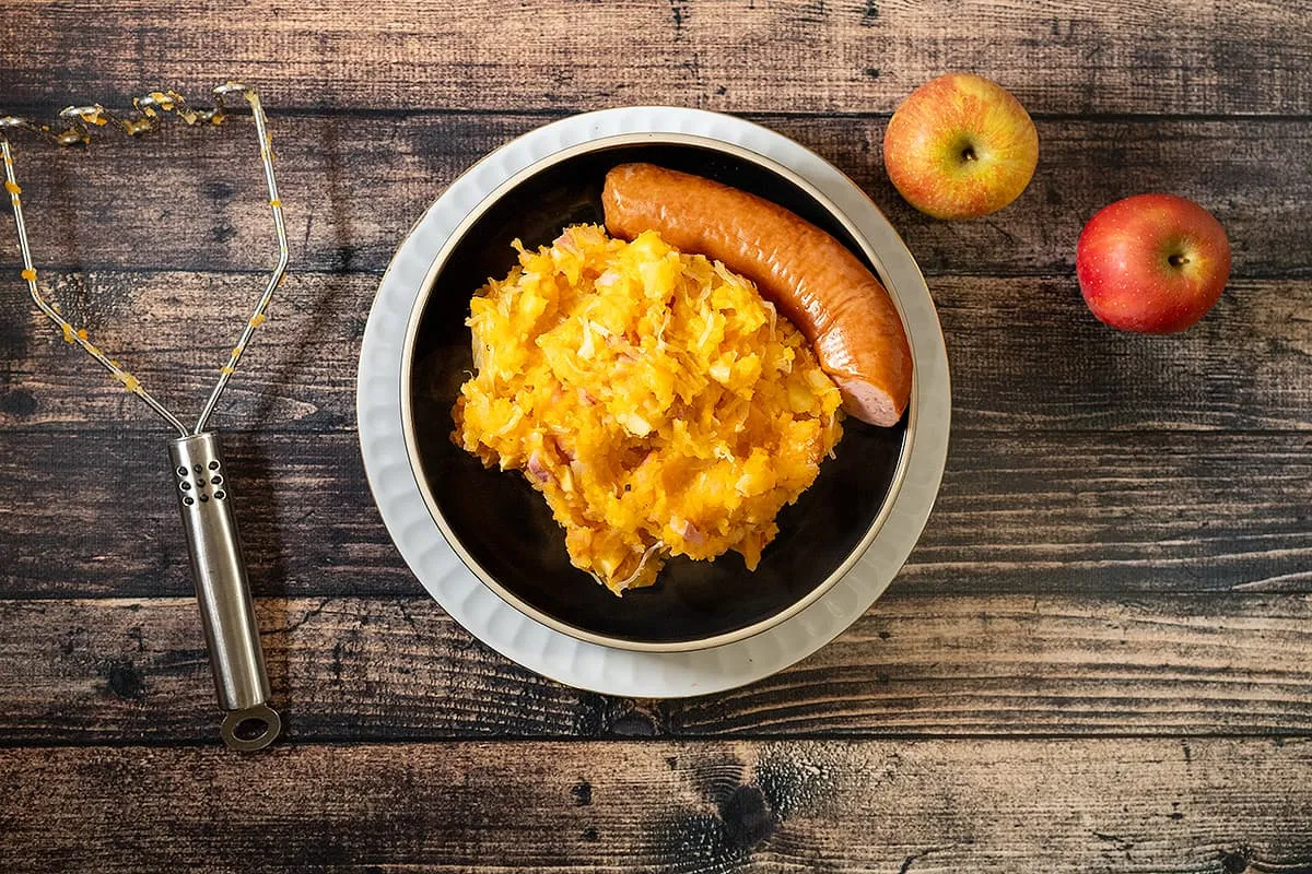 Zuurkoolstamppot met zoete aardappel