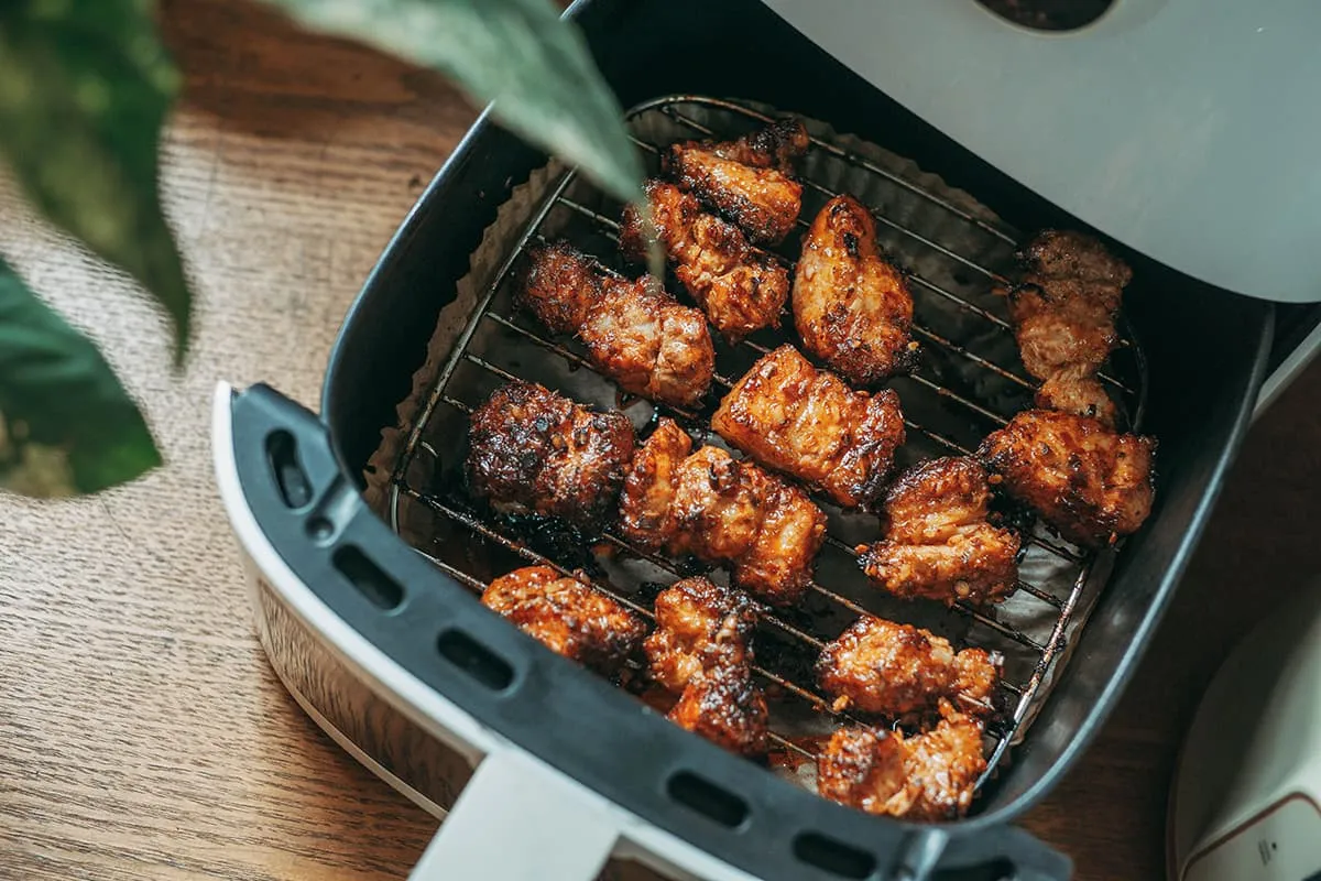 Genieten van gezonde en smaakvolle maaltijden met de juiste keukenhulp