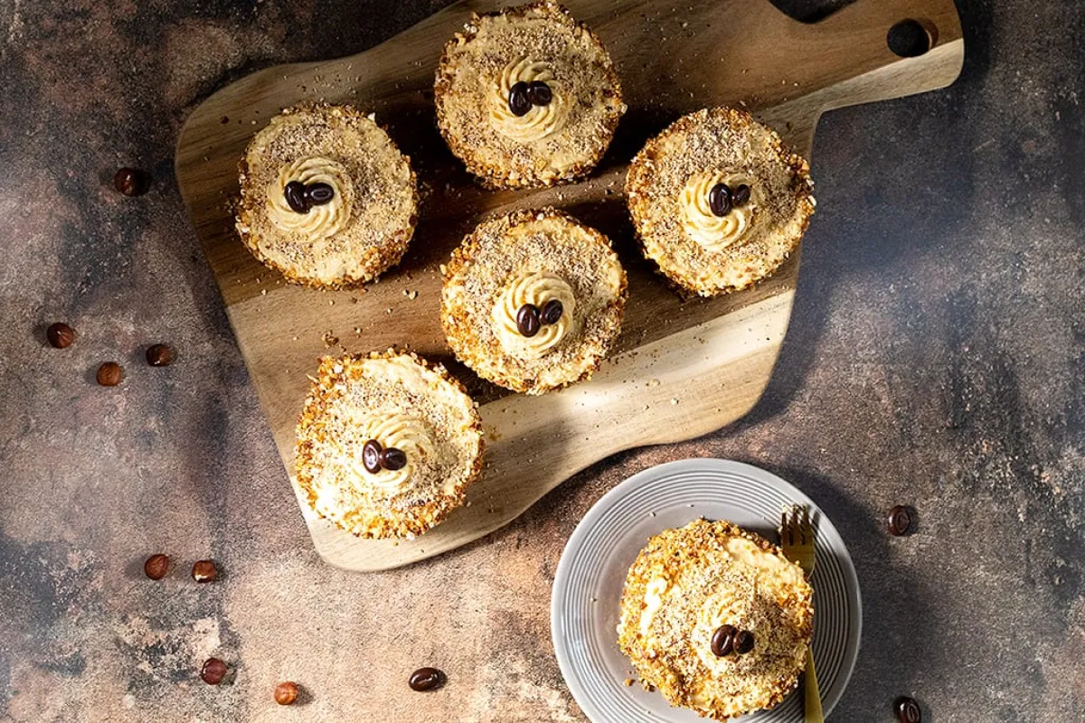 Mini mokka hazelnoot schuimgebakjes