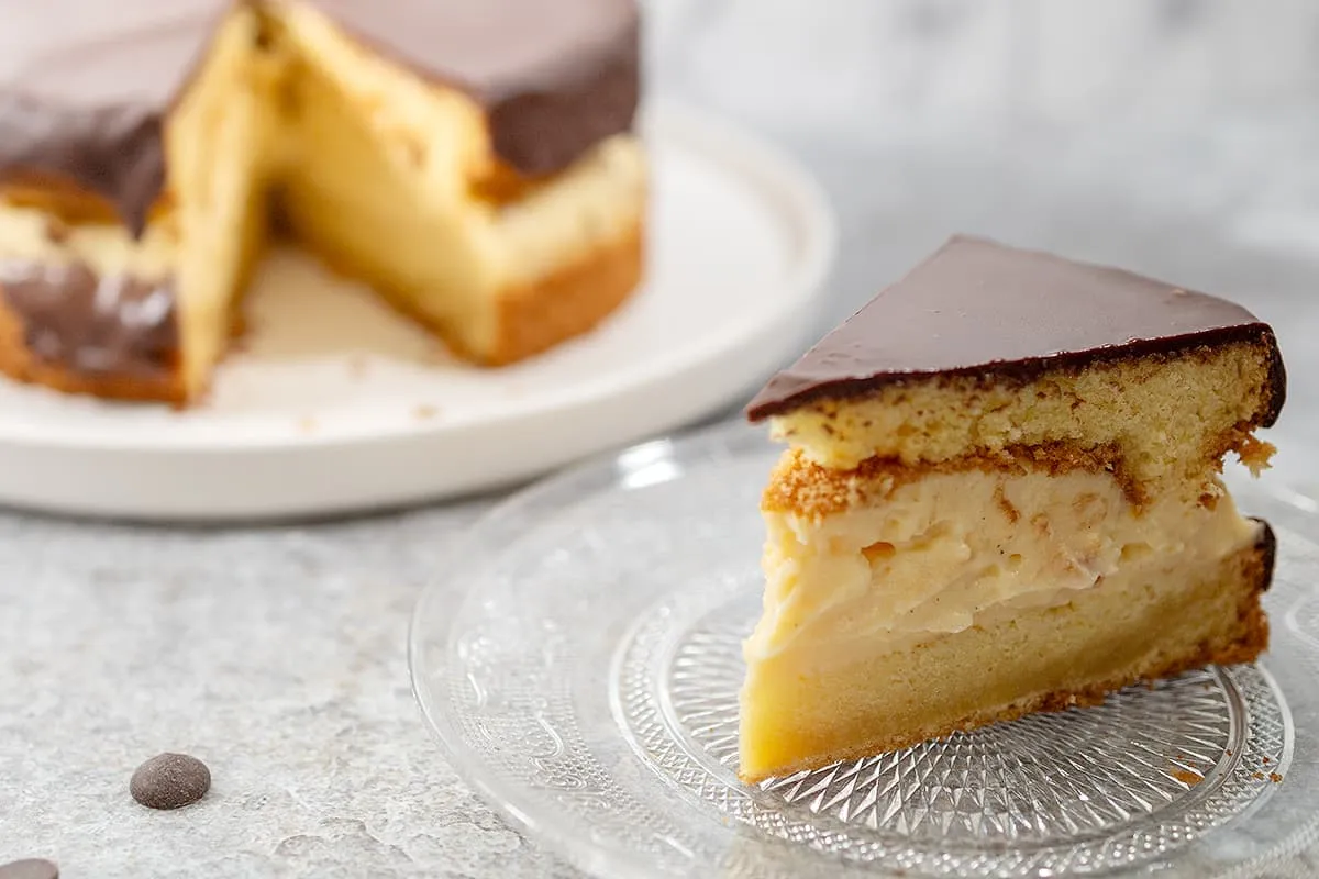 Boston cream pie is een cake met custardvulling