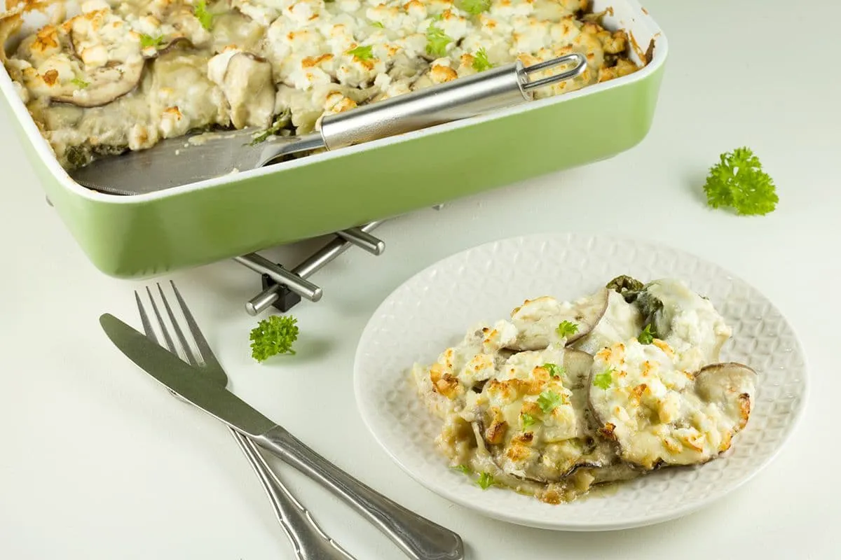 Snijbiet en aubergine lasagne
