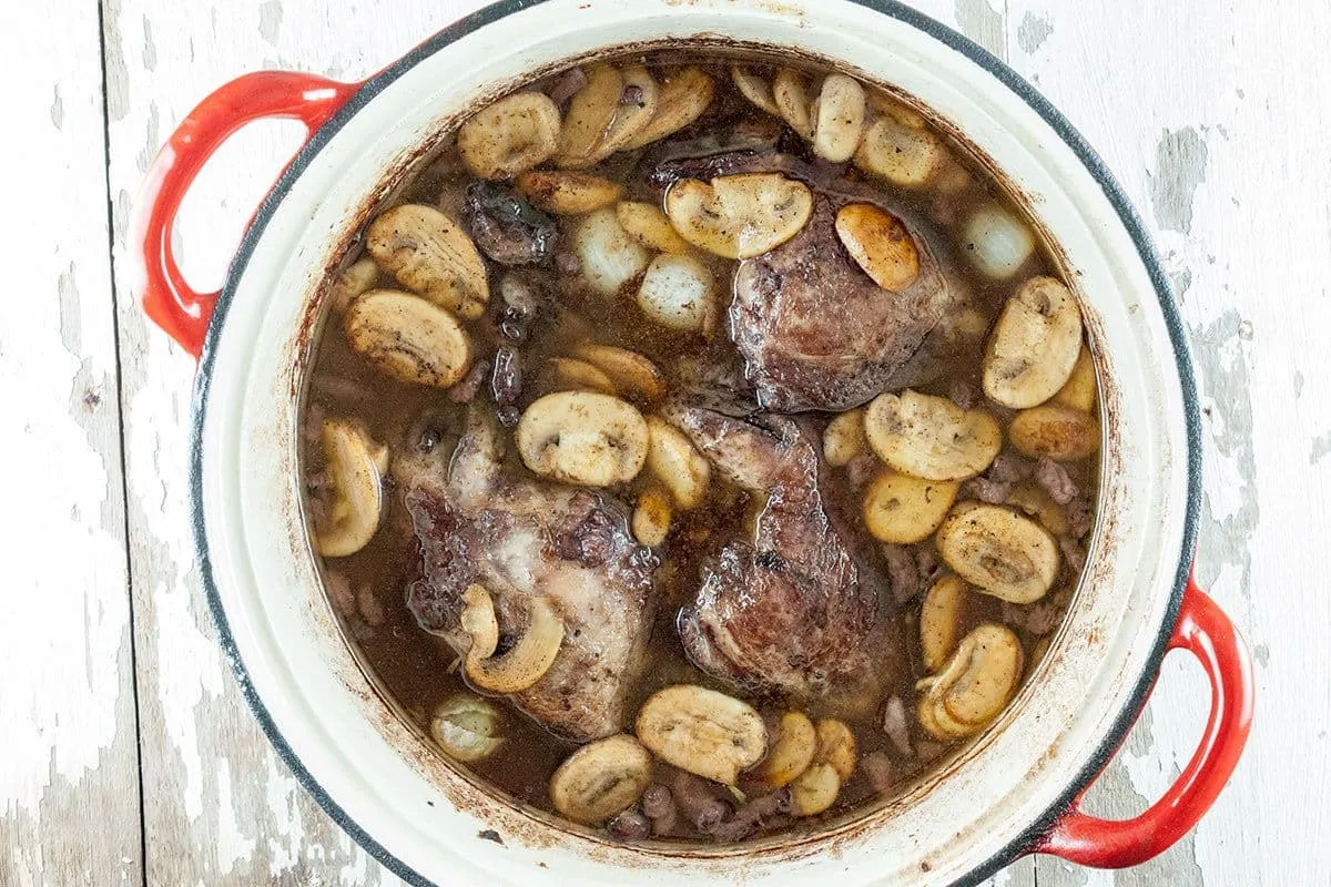 Coq au vin op klassieke wijze