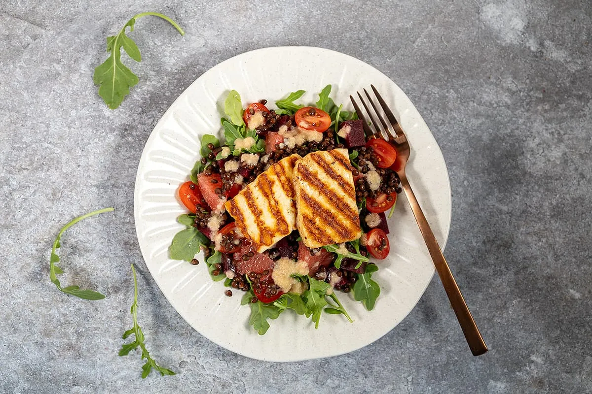 Linzensalade met halloumi - heerlijke lunch salade