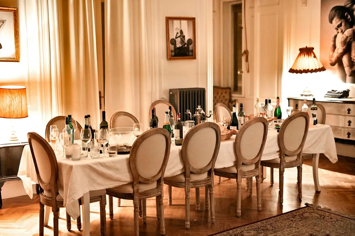 Verlichting en meubels in perfecte balans