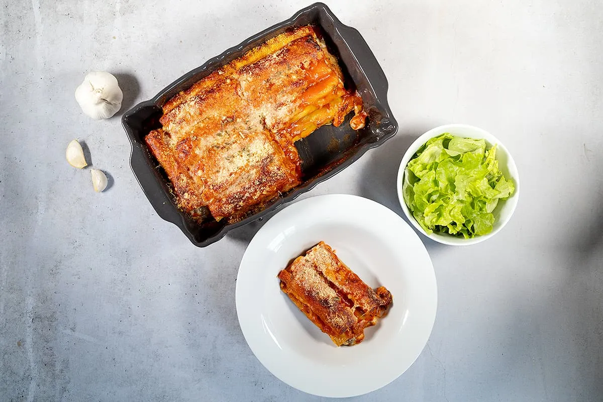 Cannelloni met gehakt en mozzarella - lekker met béchamelsaus