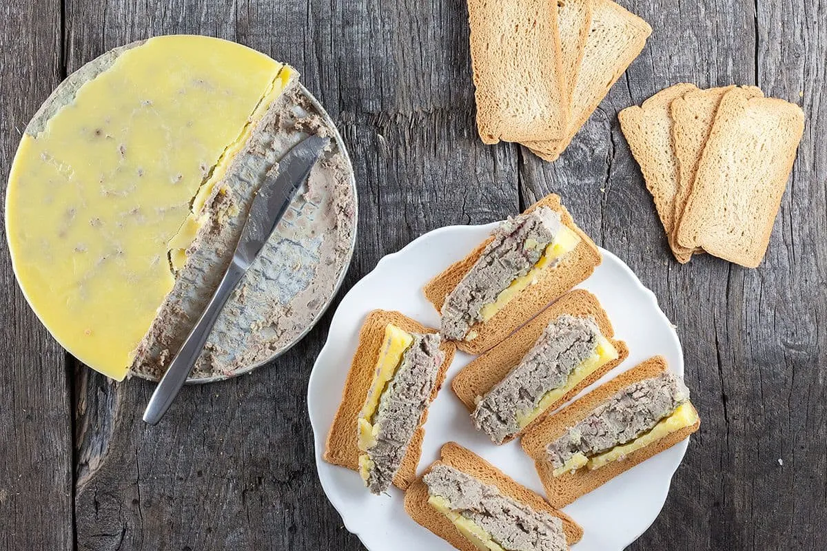 Kippenlever paté