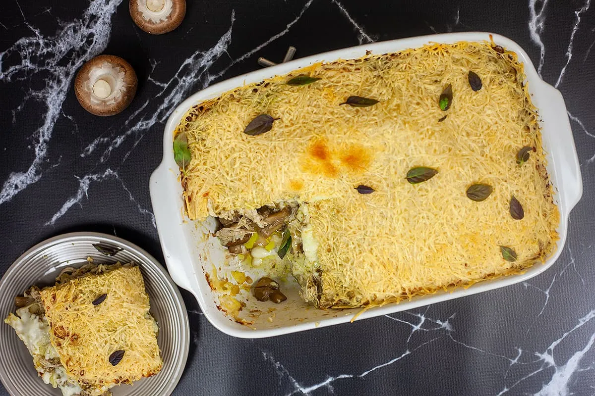 Champignon lasagne met kip pesto