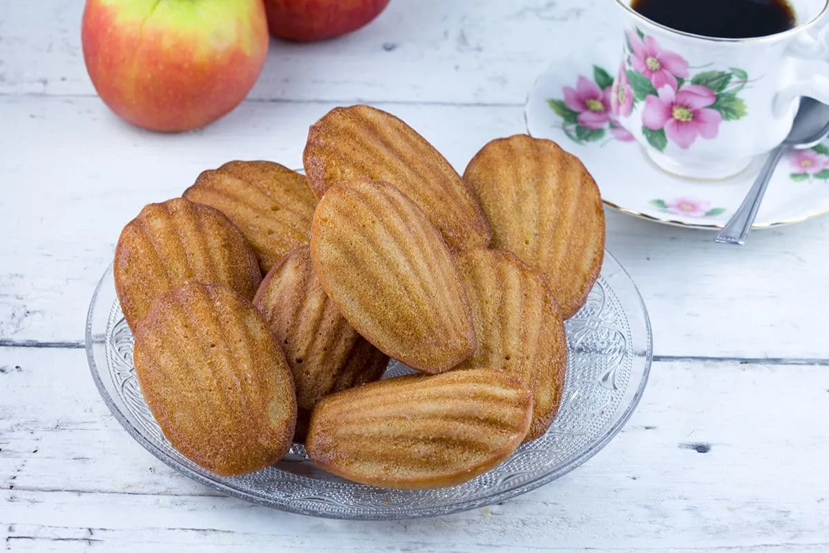 Appel en kaneel madeleines