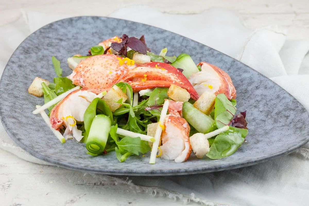 Salade met kreeft en groene appel