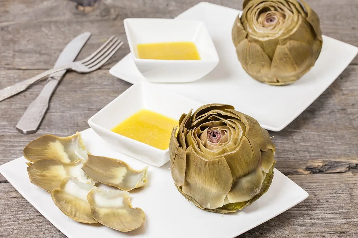 Artisjokken met sjalot-vinaigrette