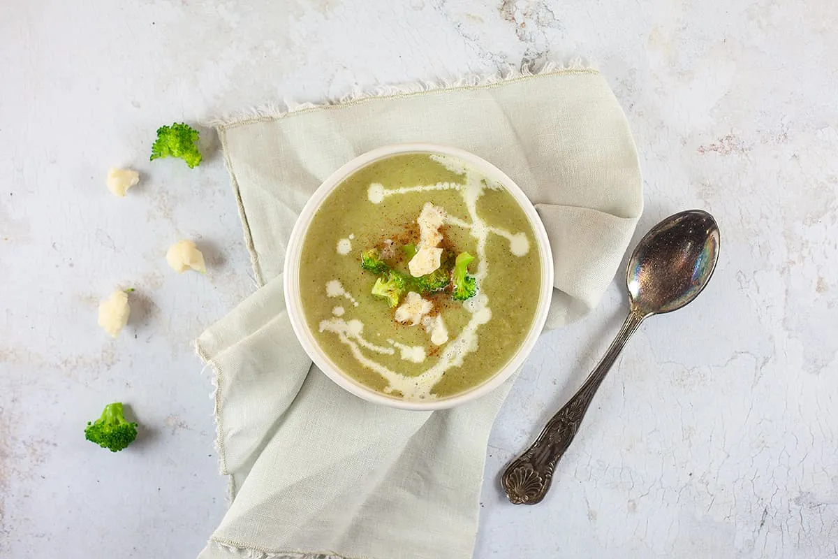Bloemkool broccoli soep