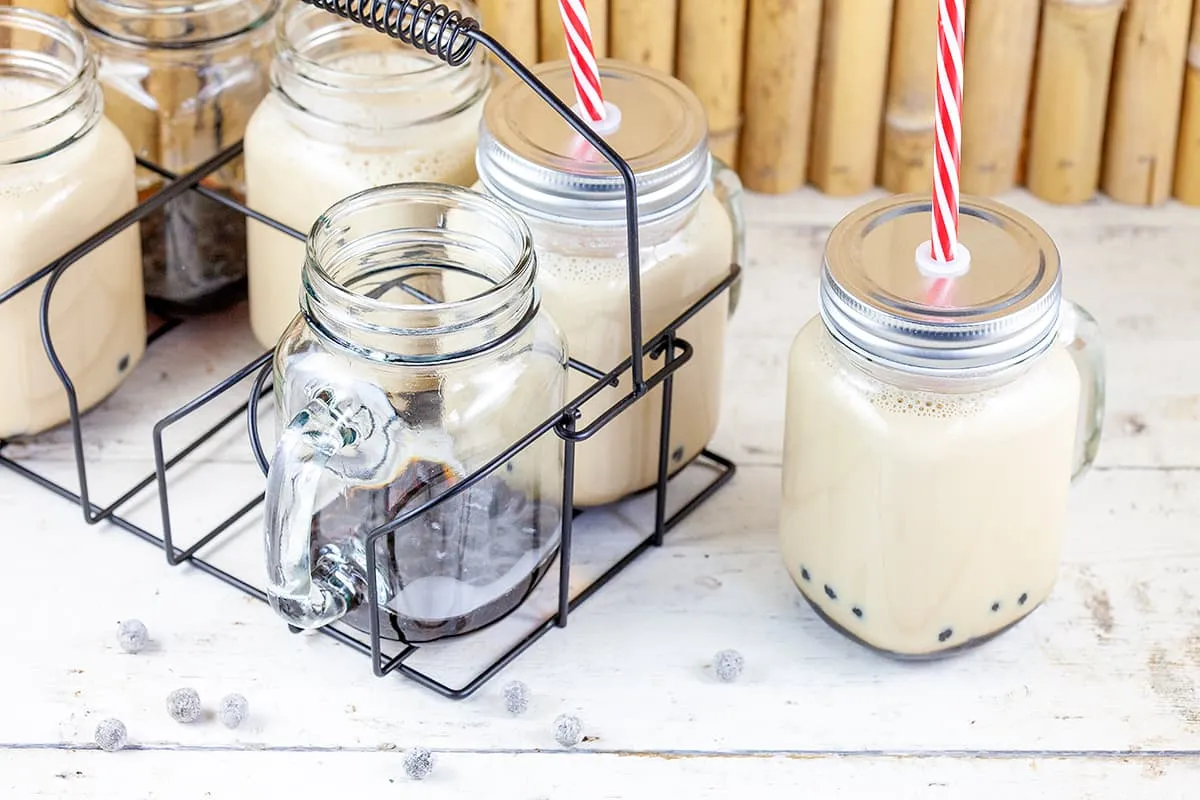 Bubble tea (boba)
