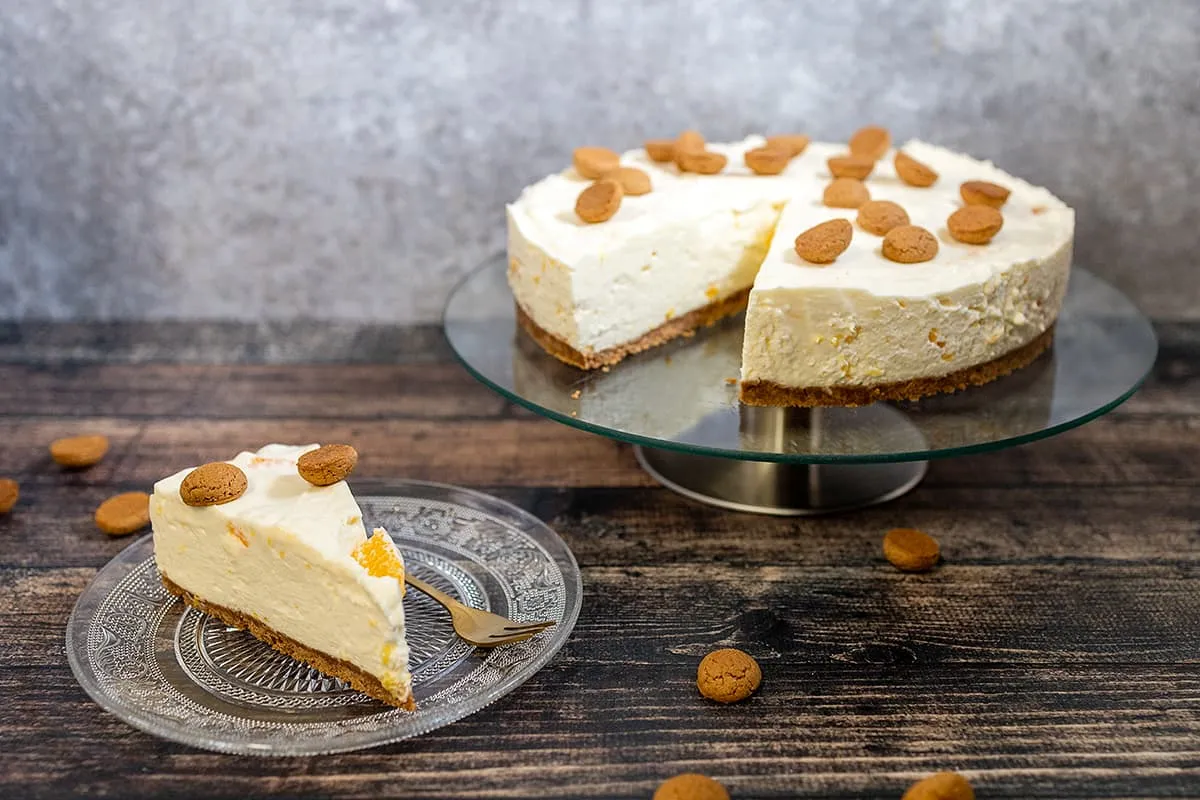 MonChoutaart met pepernoten - frisse cheesecake met mandarijntjes