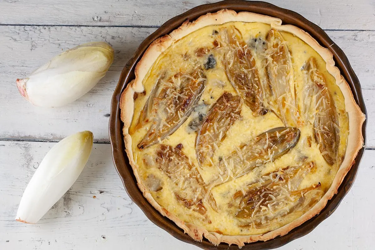 Quiche met witlof en blauwe kaas