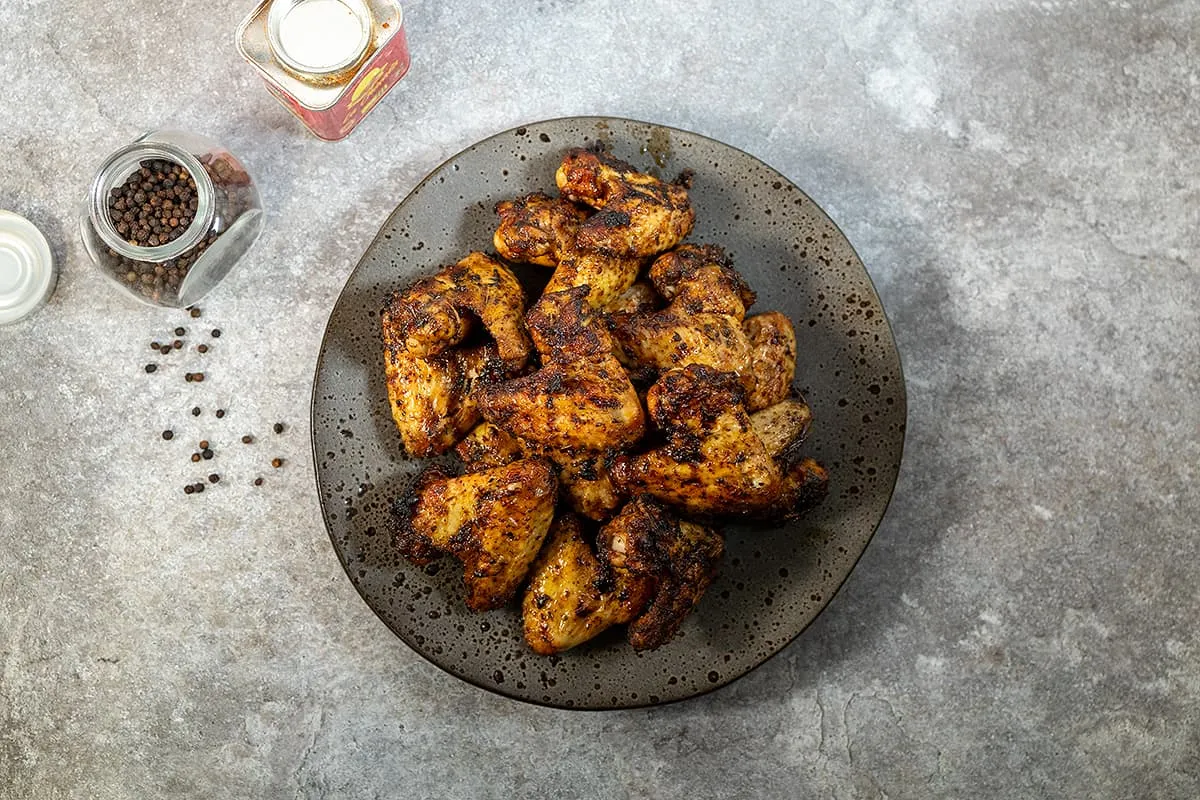 Kipkluifjes van de barbecue - malse kip met een kruidig korstje