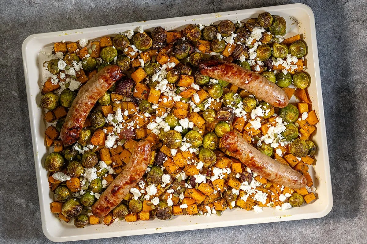 Traybake met spruitjes en pompoen
