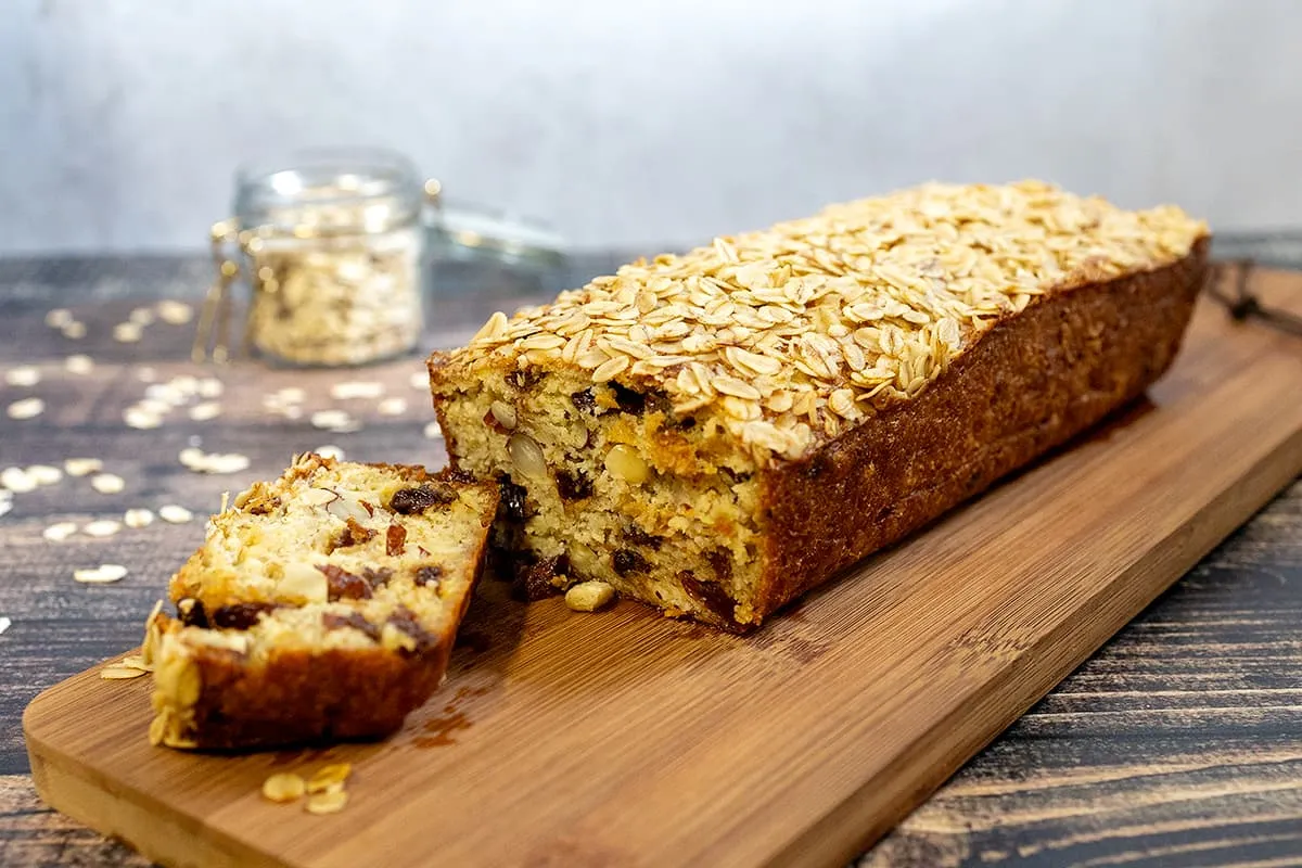 Zelfgemaakte havermoutcake
